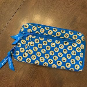 vera bradley wallet